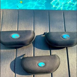 Costa Del Mar hard carrying case.